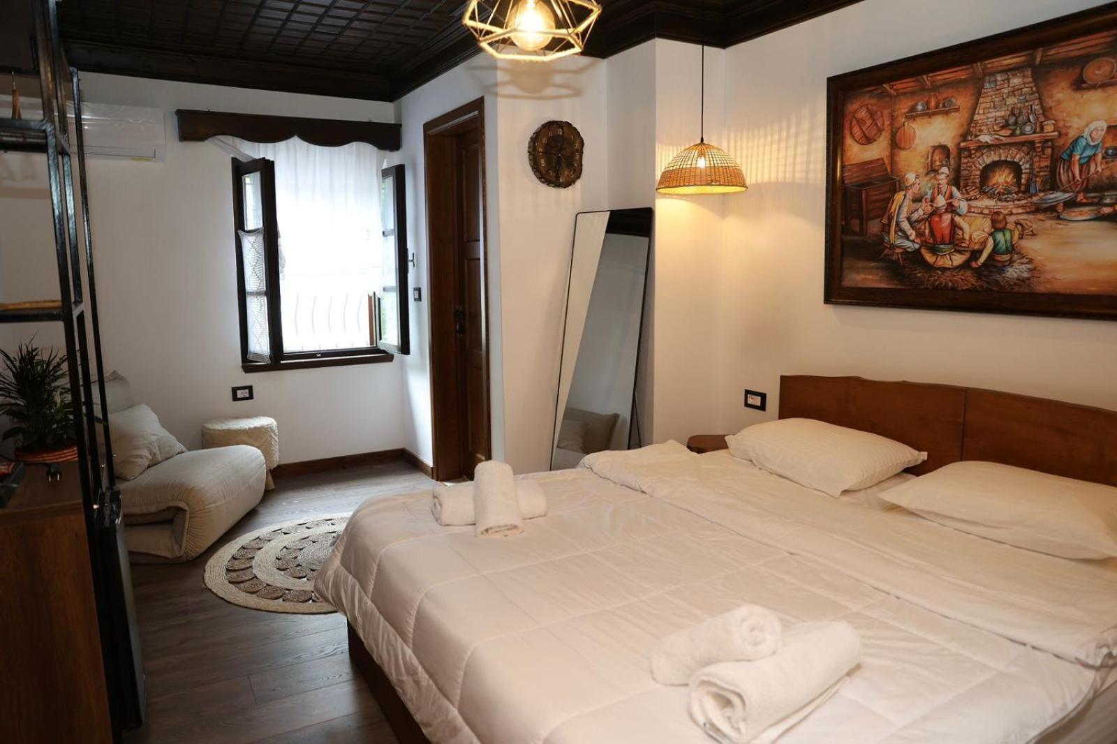 Ador Boutique Hotel Berat Exterior photo
